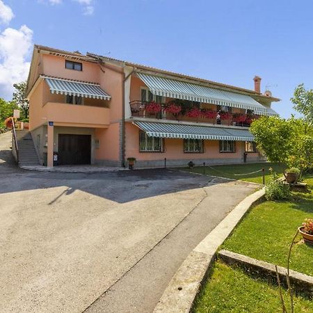 Apartman Nora Mucici Esterno foto