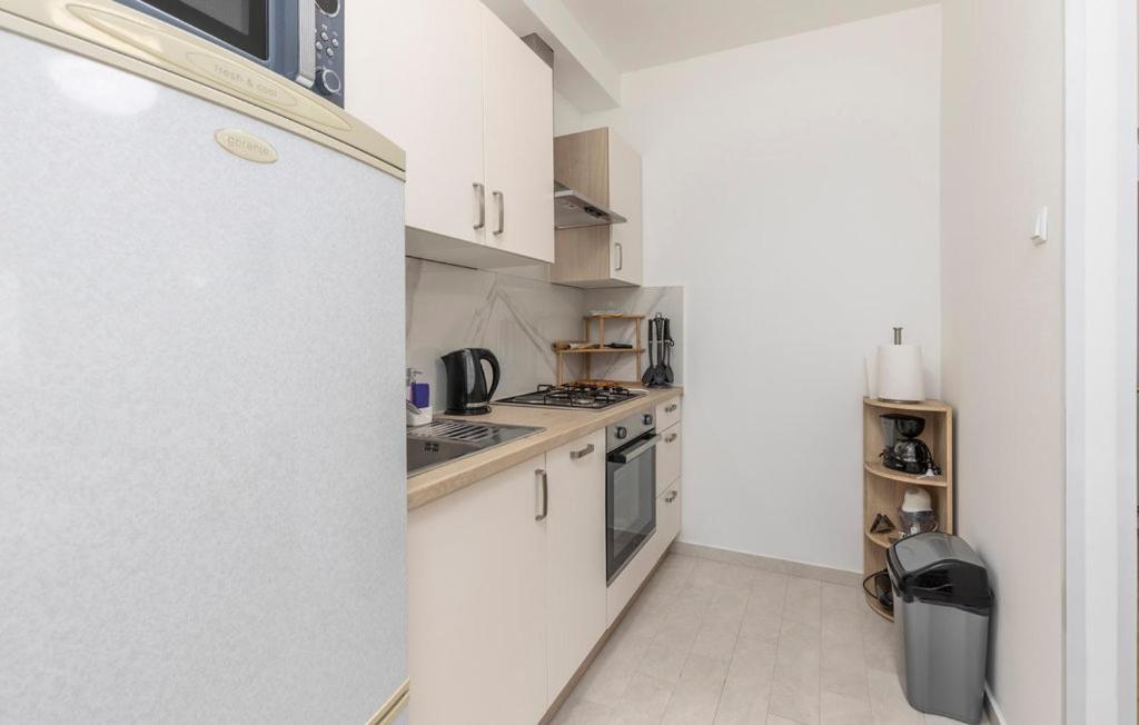 Apartman Nora Mucici Esterno foto